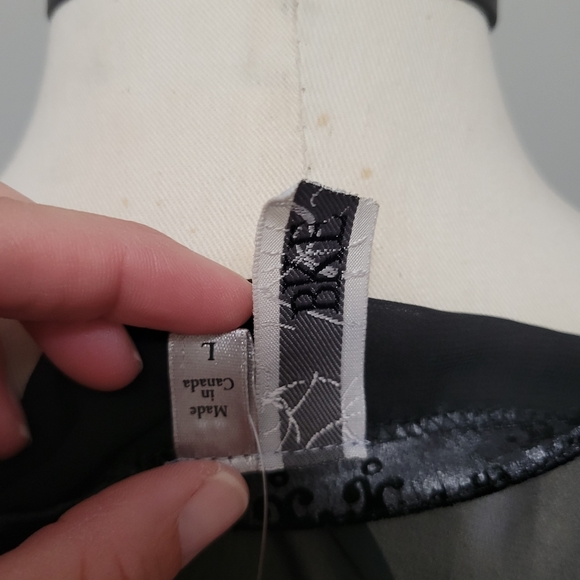 Bke black paisley velvet faux leather chiffon combo blouse size large - Picture 10 of 11